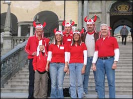 Det Danske heppekor/ The Danish supporters.